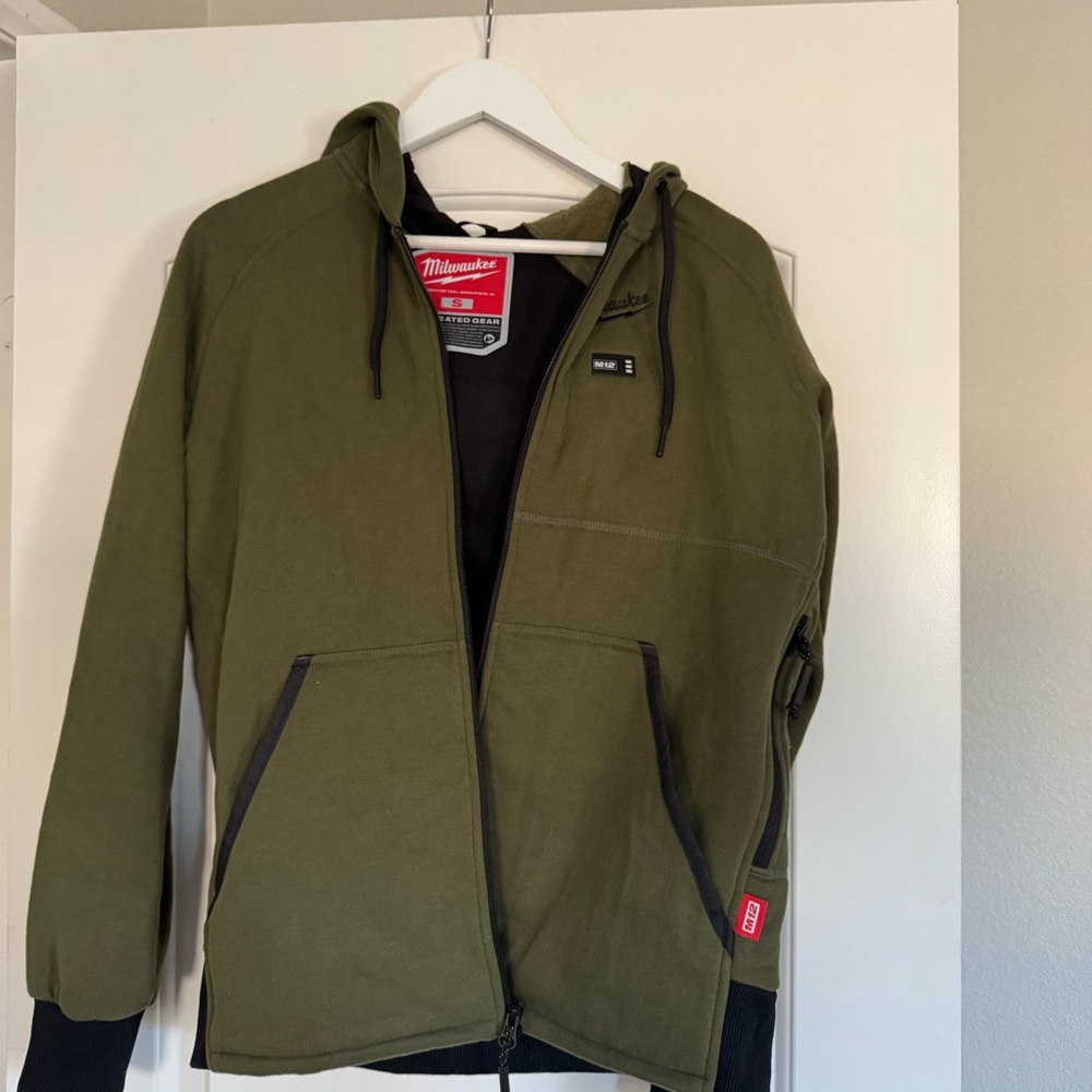 ⚡️Milwaukee Tool Men’s Small M12 Heated Hoodie No Battery